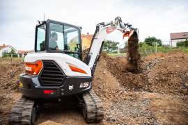 Anunturi UK Caut sofer pe Mini digger in Luton
