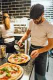 Locuri de munca Londra Angajam Preparator Pizza - W2 5AA